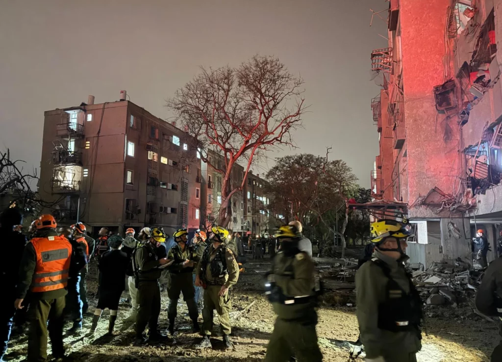 Sube a 71 la cifra de heridos en Arad: 10 de ellos graves