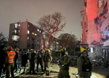 Sube a 71 la cifra de heridos en Arad: 10 de ellos graves