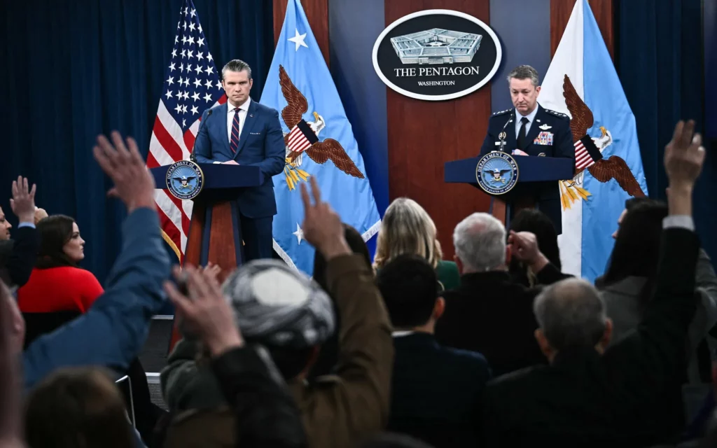 Pete Hegseth evita fijar un calendario para las operaciones de EE. UU. en Irán