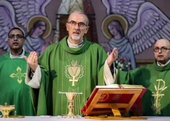 La policía se reunirá con el Patriarca latino tras impedirle llegar al Santo Sepulcro