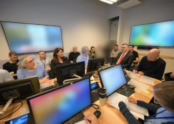 El ataque contra Irán no podía esperar y que continuará con “golpes contundentes”