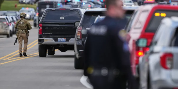 Entrenamiento y respuesta inmediata: así se defendió Temple Israel en Michigan