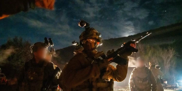 Israel amplía su avance en el sur del Líbano con más tropas