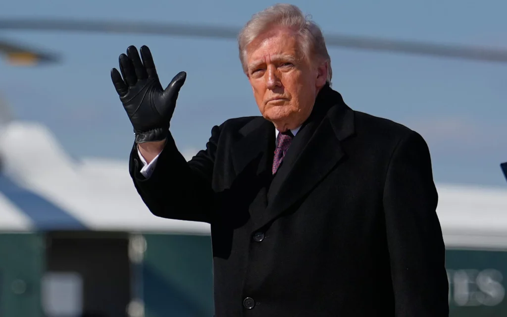 Trump pospone ataques a Irán tras contactos “muy buenos y productivos”