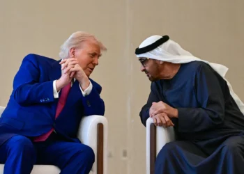 Trump habla con el presidente de los Emiratos Árabes Unidos