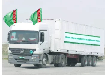 Turkmenistán envía ayuda humanitaria al vecino Irán