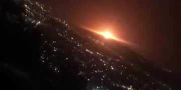 Los medios iraníes informan de varias explosiones en Teherán