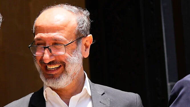 El legislador de Hezbolá Ibrahim Al-Moussawi advirtió de una respuesta por parte de Irán y sus aliados si Israel “no cumple un alto el fuego”
