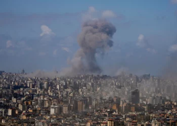 Israel lanzó su mayor oleada de bombardeos contra Hezbolá