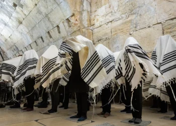 La Bendición Sacerdotal en el Muro Occidental se celebra con aforo mínimo