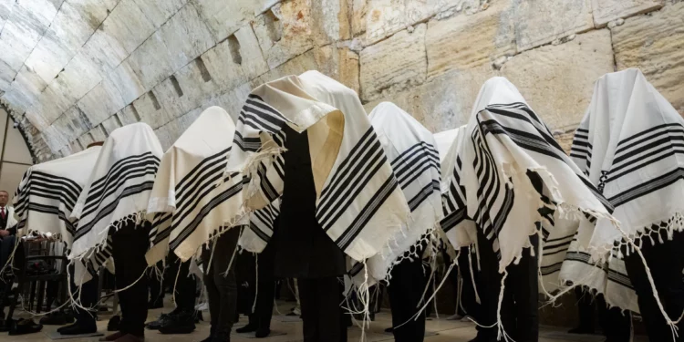 La Bendición Sacerdotal en el Muro Occidental se celebra con aforo mínimo