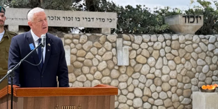Gantz advierte en Sderot de más combates tras la “calma engañosa”