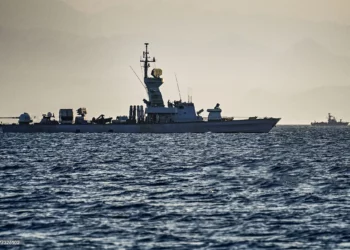 Hezbolá dice haber atacado un buque israelí frente al Líbano