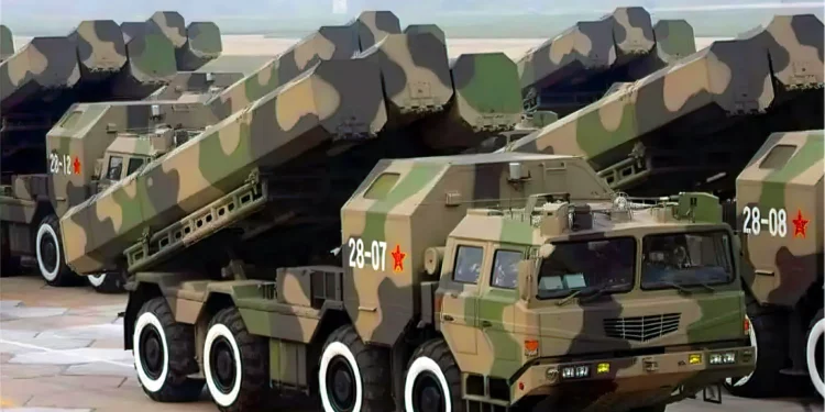 China mejora el misil CJ-10 y amplía su alcance a 2.000 km