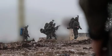 FDI despliegan sexta división en ofensiva contra Hezbolá en el Líbano