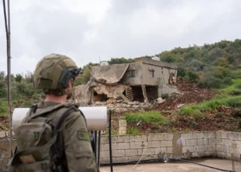 Las FDI continúan con la demolición de localidades del sur del Líbano a pesar del alto el fuego