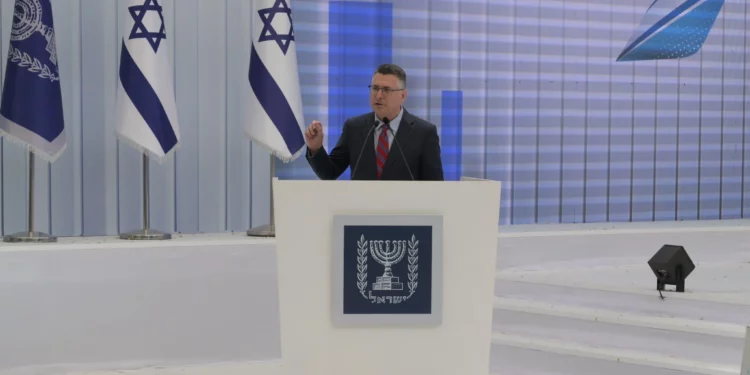 Sa’ar afirma que Israel y el Líbano “no tienen desacuerdos importantes”
