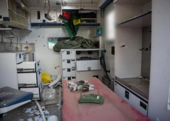 Israel demuestra que Hezbolá usa ambulancias para camuflarse