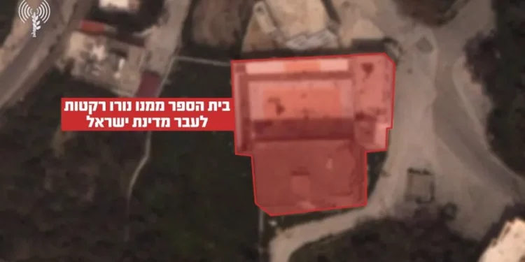Israel bombardea escuela usada por Hezbolá en el sur del Líbano