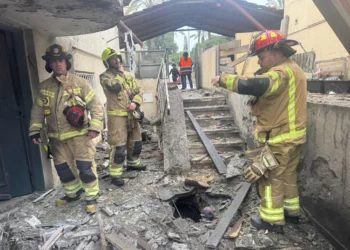 Irán y Hezbolá atacan Israel durante el inicio de la Pascua