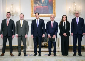 Los embajadores de Israel y el Líbano se reúnen en Washington