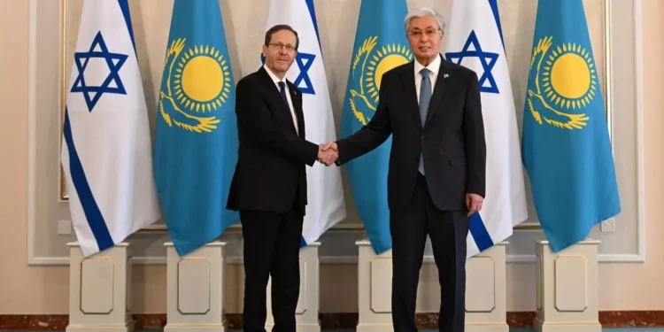 Israel y Kazajistán buscan triplicar el comercio bajo marco de Acuerdos de Abraham