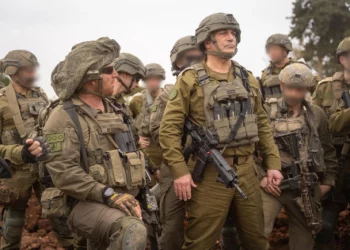 El jefe de las FDI aprueba nuevos planes de combate para el Líbano e Irán