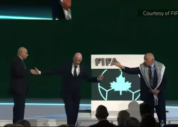 Presidente de la federación palestina niega el saludo al representante israelí en la FIFA
