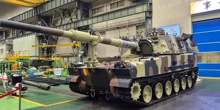 El primer K9 Thunder de Rumanía sale de la cadena de montaje en Corea del Sur