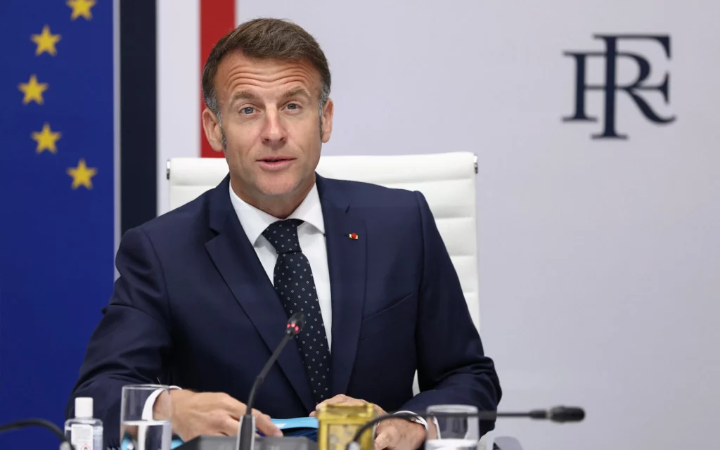 Macron hablará con Teherán sobre reapertura del estrecho de Ormuz