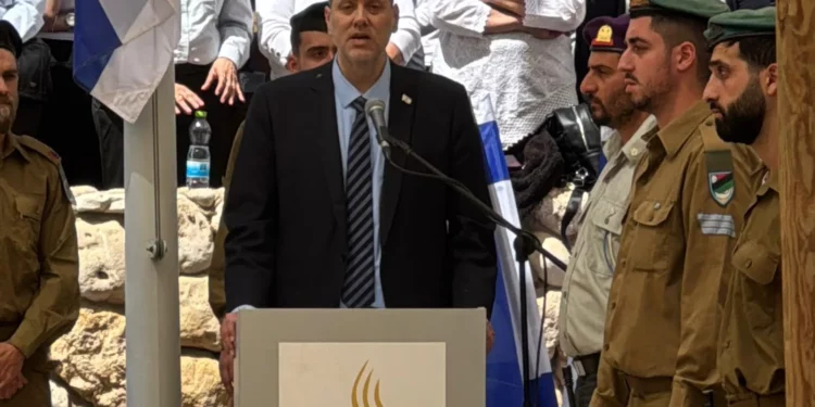 Zohar promete en Ofakim seguir la guerra hasta derrotar a los enemigos