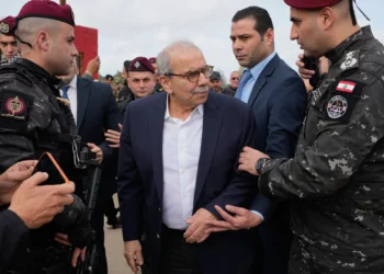 El primer ministro del Líbano afirma que su país es víctima de una “guerra ajena”