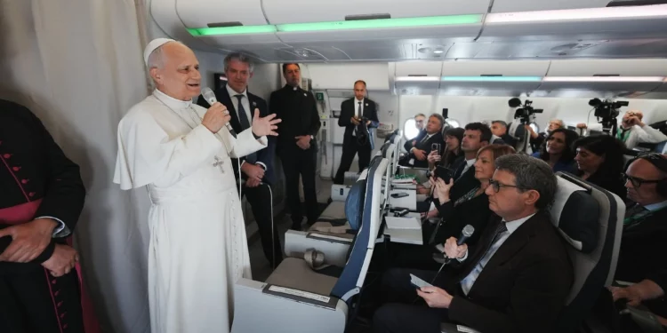 El Papa condena la muerte de manifestantes en Irán