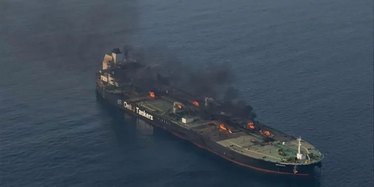Misil iraní impacta petrolero de QatarEnergy sin causar víctimas