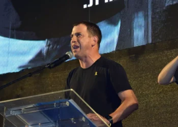 Shaul Meridor ficha por Yashar para las próximas elecciones