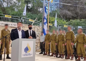 Smotrich dice que Israel combatió unido pese a sus divisiones