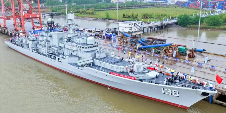 China rearma al destructor ruso Taizhou con misiles y sensores propios