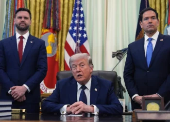 Trump: Israel puede atacar a Hezbolá en defensa propia