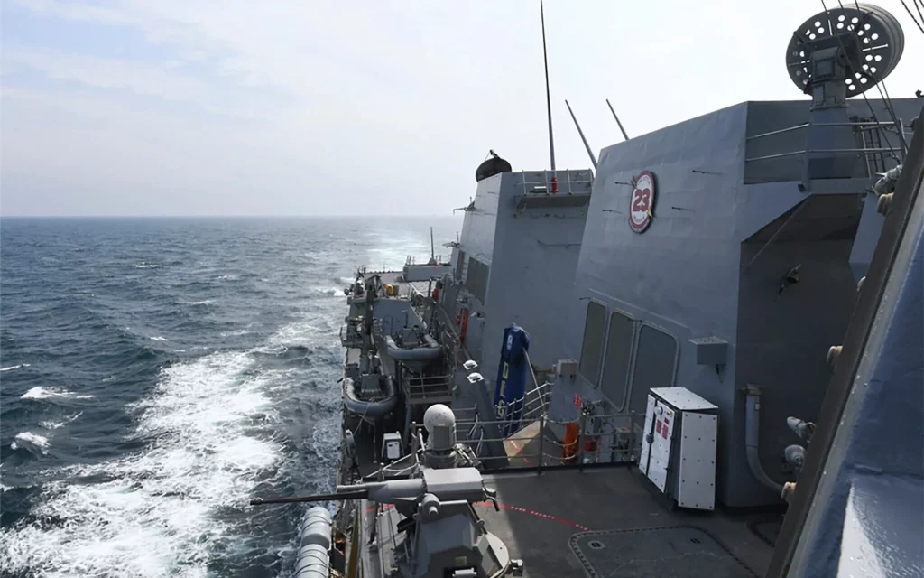 EE. UU. despliega buques de guerra para imponer un bloqueo naval a Irán