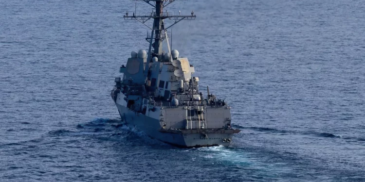 Estados Unidos afirma ha obligado a 21 buques a regresar a puertos iraníes