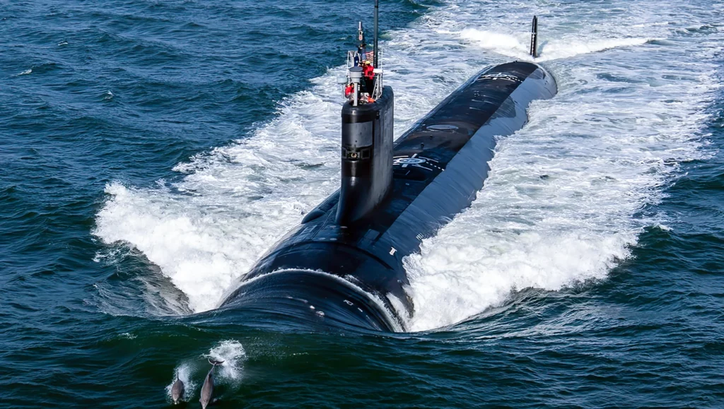 El submarino de ataque USS New Jersey vuelve a entrar en servicio