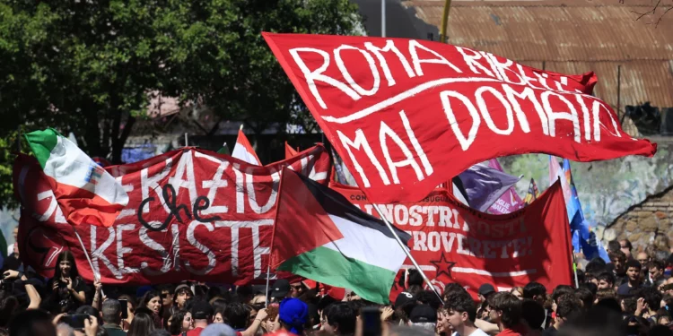 Detenido en Roma un joven por disparar con pistola de aire a dos manifestantes