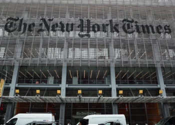 El edificio del New York Times visto en la ciudad de Nueva York, el 6 de mayo de 2026. (Michael M. Santiago/ Getty Images/ AFP)