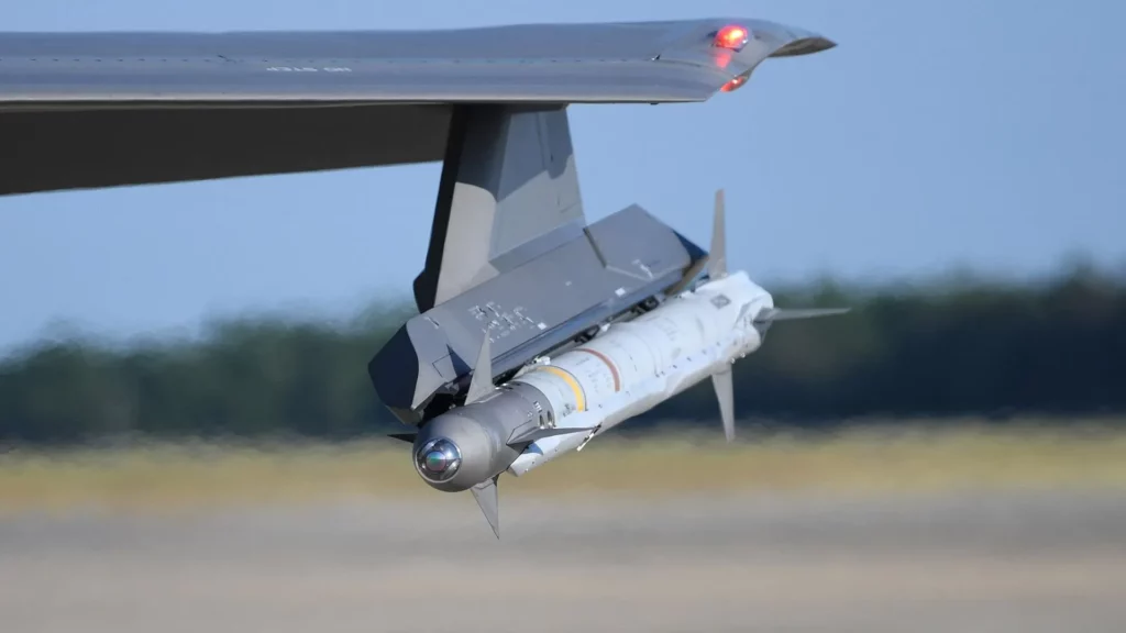 La Marina desarrolla un AIM-9X compacto para F-35 y drones