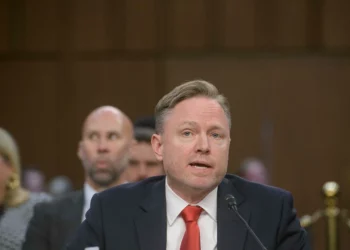 Trump nombra a Aaron Lukas como director interino de Inteligencia Nacional