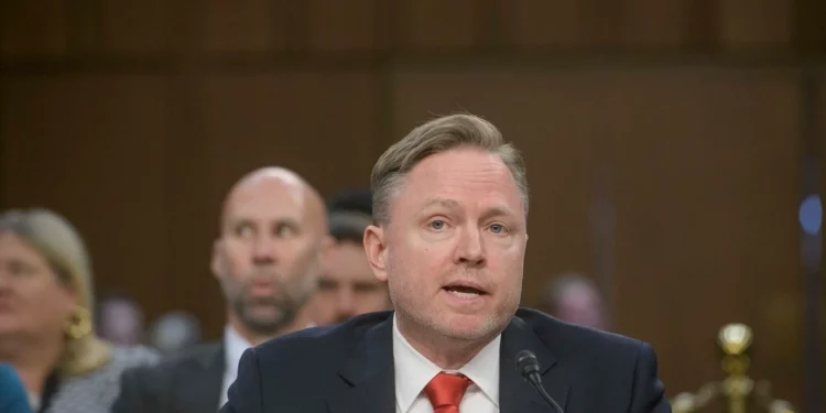 Trump nombra a Aaron Lukas como director interino de Inteligencia Nacional