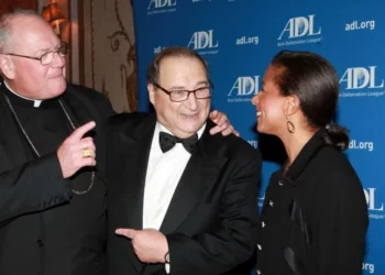 Muere Abe Foxman: exdirector de la ADL a los 86 años