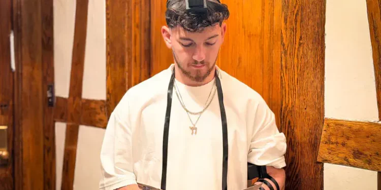 Bar Kupershtein en la habitación del Lubavitcher Rebbi