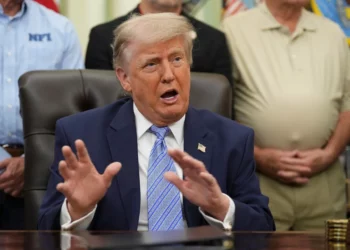 Trump reitera que EE. UU. confiscará el uranio enriquecido de Irán