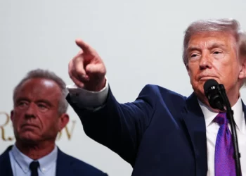Trump anuncia acuerdo inminente con Irán para reabrir el estrecho de Ormuz